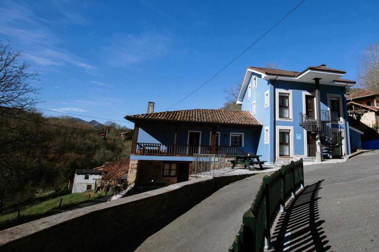 فندق La Casona De Cardes Onís المظهر الخارجي الصورة