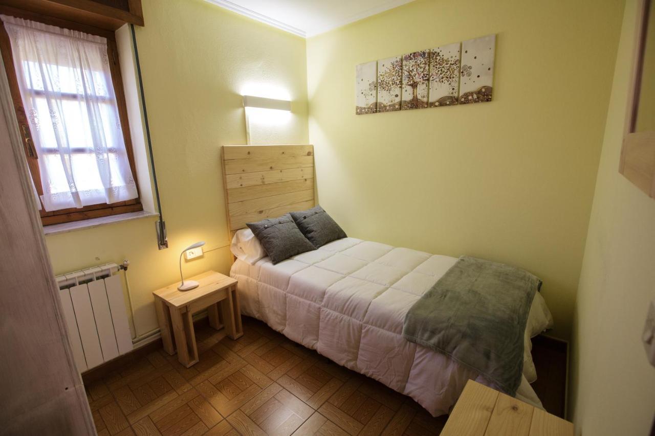 فندق La Casona De Cardes Onís المظهر الخارجي الصورة